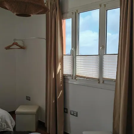 Leyna Fuerteventura Canary Island Коральео